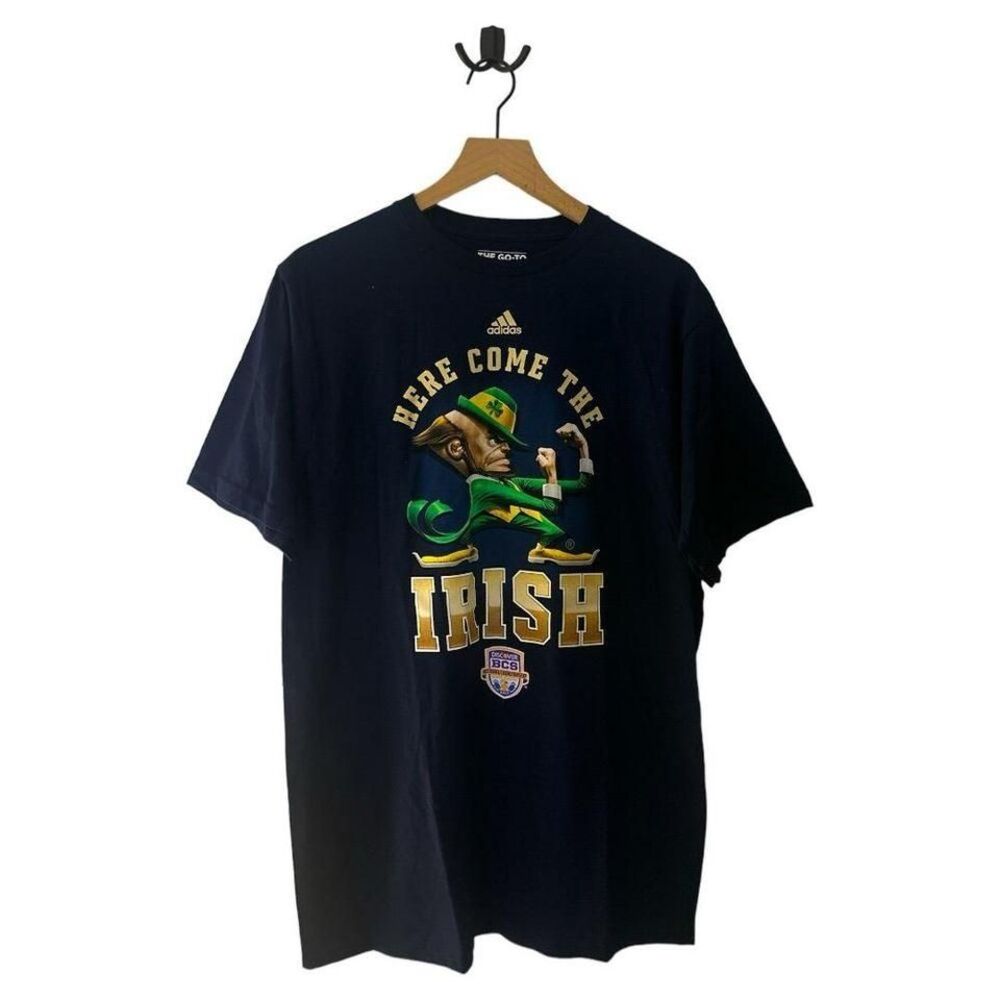 Adidas Notre Dame Fighting Irish T-Shirt NCAA Football Graphic‎ Tee Size Large
